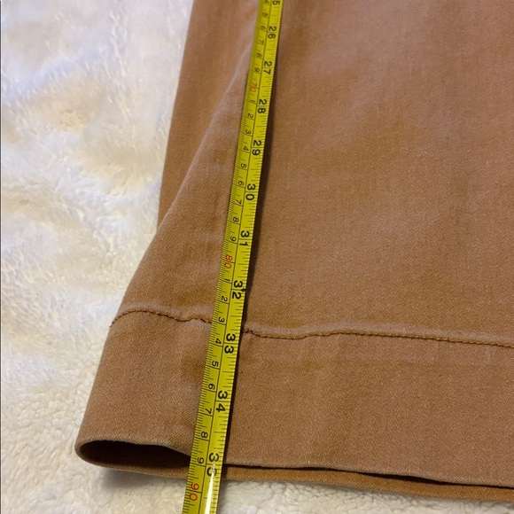 NWOT- Gold/Mistard Wide-Leg,Cropped Women Jeans, never worn with good stretch - Picture 6 of 9